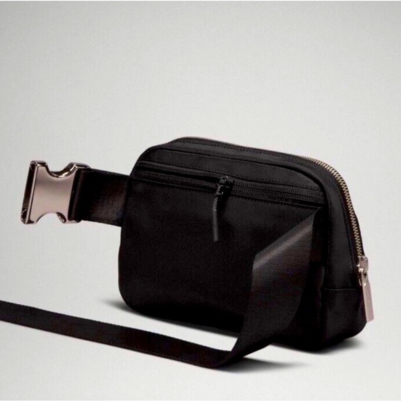 Lululemon Studded Everywhere Belt Bag - Picture 3 of 9